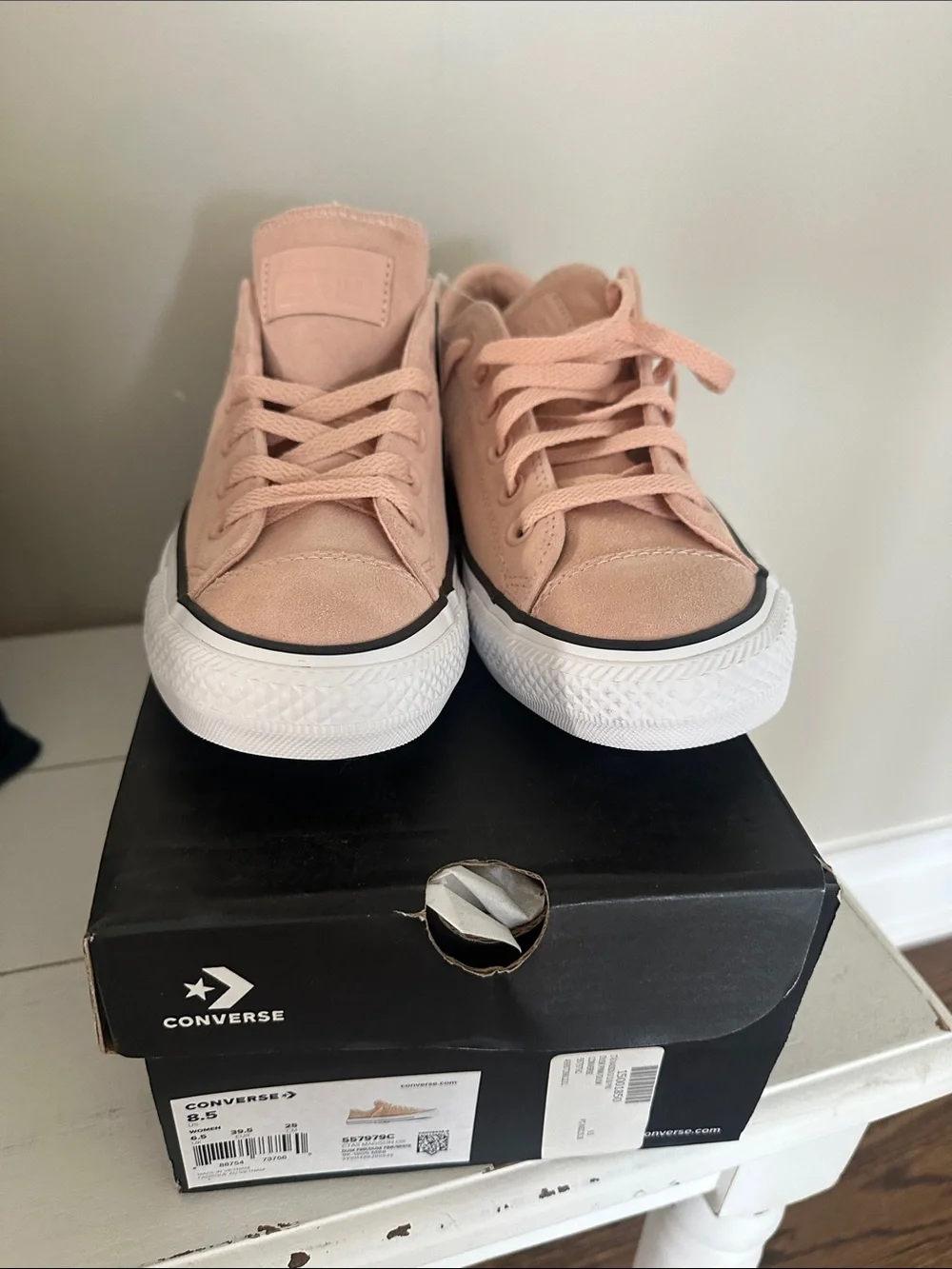 NWT Women’s Converse Madison Ox Dusk Pink/White Low Top Canvas Sneakers Size 8.5
